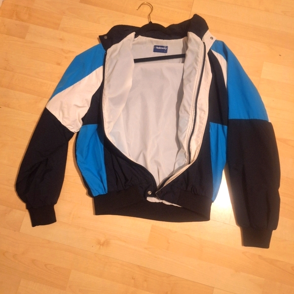 Jacket - Picture 2 of 3